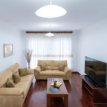Apartmán Isabel Charmoso E Bem Localizado *