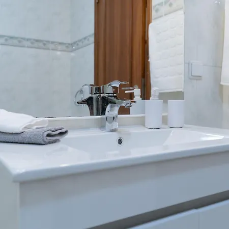 Isabel Charmoso E Bem Localizado Lägenhet Ribeira Brava