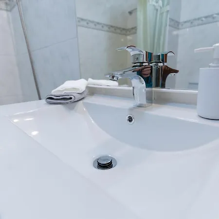 Isabel Charmoso E Bem Localizado *