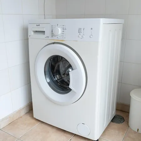 Isabel Charmoso E Bem Localizado Lägenhet Ribeira Brava