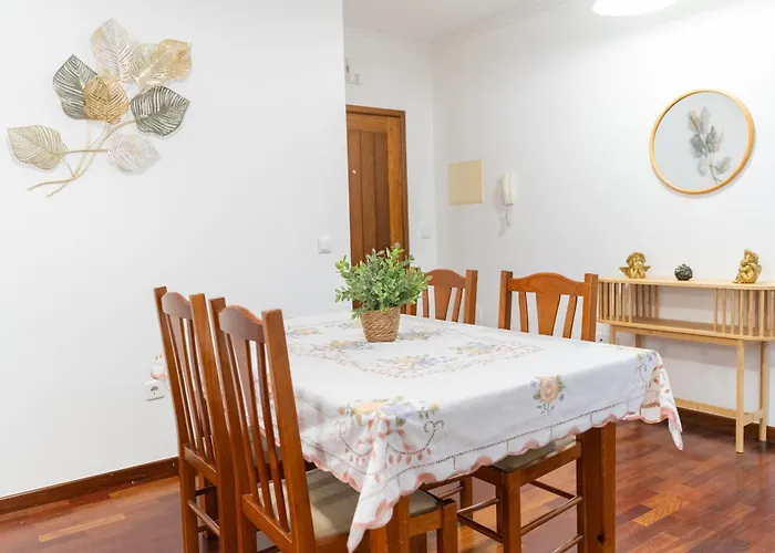 Isabel Charmoso E Bem Localizado