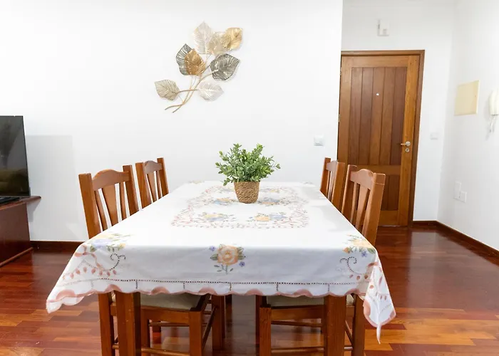 Isabel Charmoso E Bem Localizado * Ribeira Brava