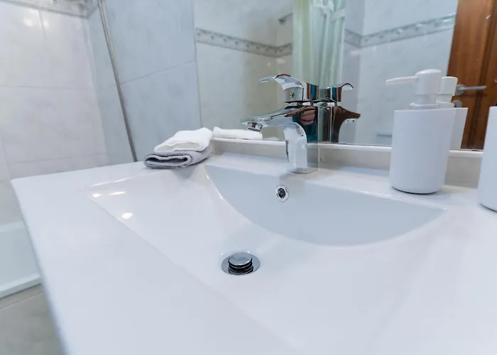 Isabel Charmoso E Bem Localizado *