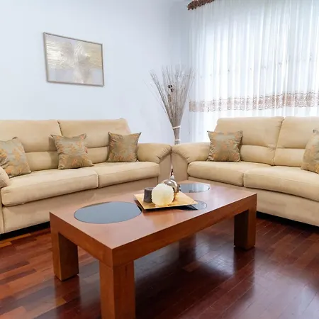 Апартаменты Isabel Charmoso E Bem Localizado *