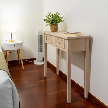 Isabel Charmoso E Bem Localizado Apartamento