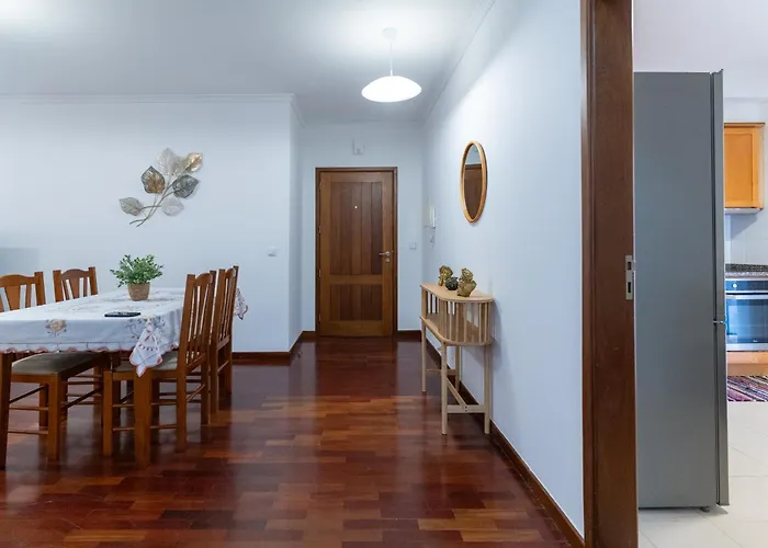 Isabel Charmoso E Bem Localizado